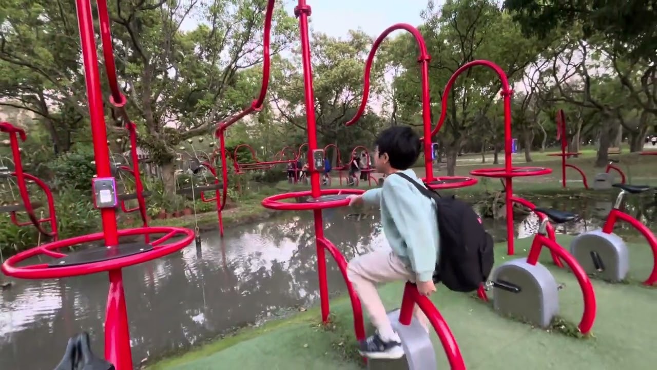 台北大安森林公園飛輪活水挑戰水車￼