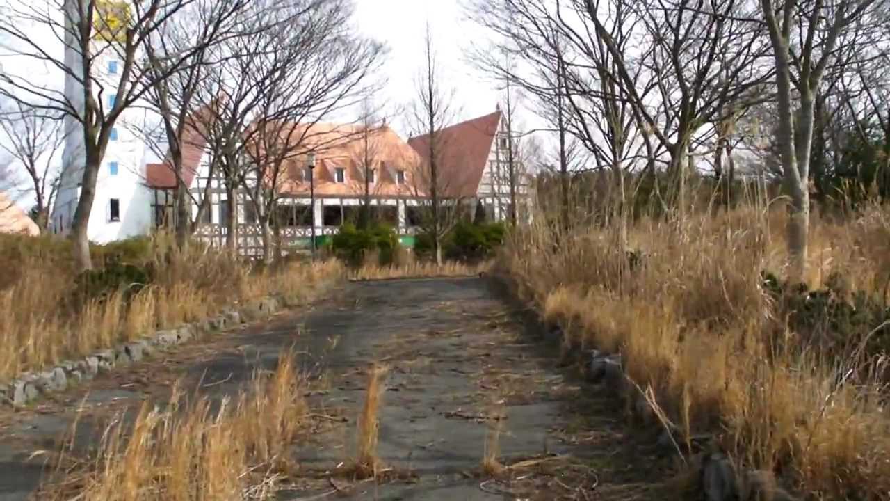 Abandoned Yamaguchi New Zealand Village 3/3