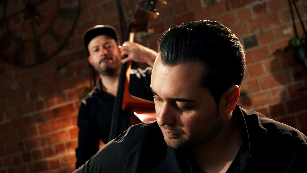 Gismo Graf Trio - Skizzo (live)