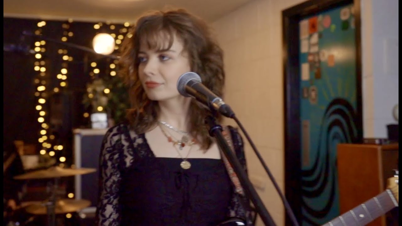 Dea Matrona - Get My Mind Off (Live from Jackie’s Lane)