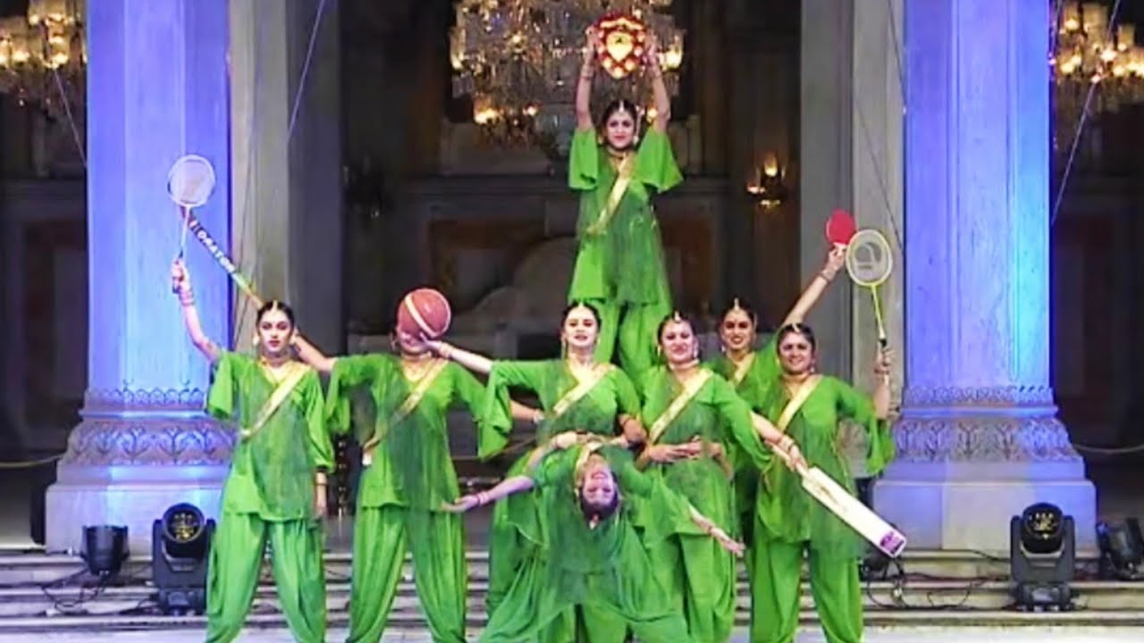 Best Sports Day Theme Dance | Chale Chalo Lagaan | Brothers Anthem Ajay | Women's empowerment Day