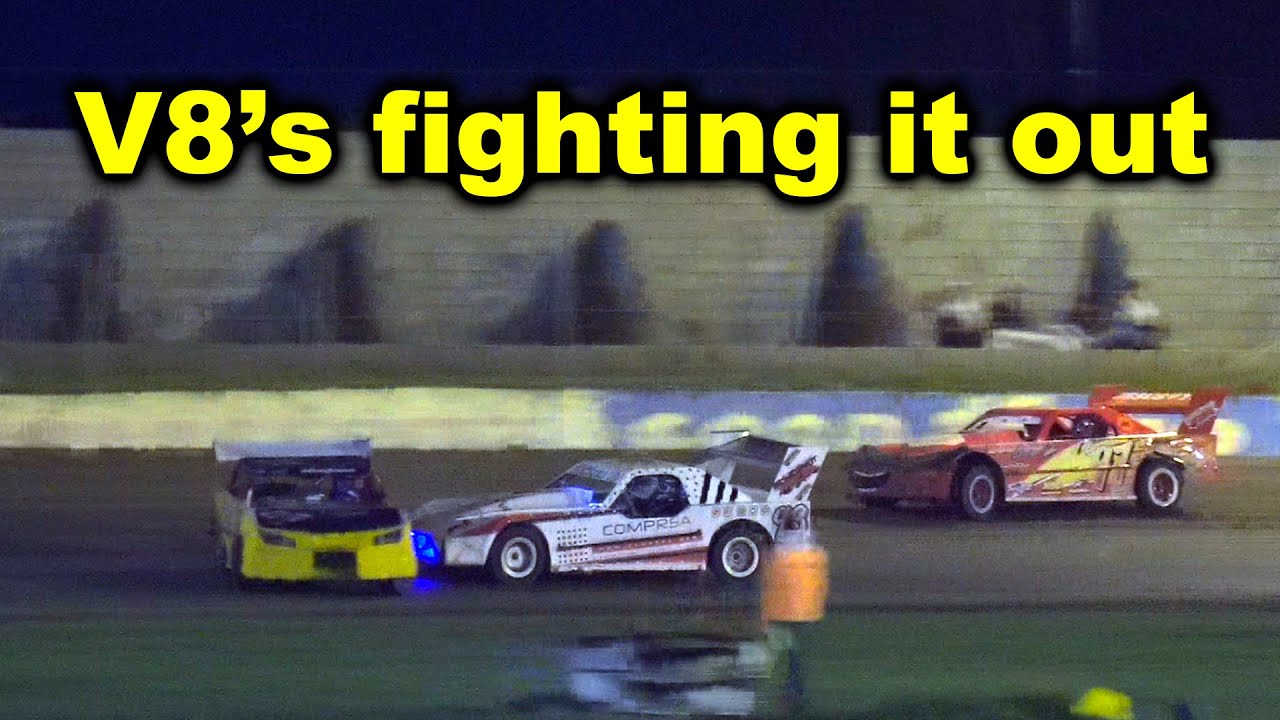 Oval Track Racing (V8 American Salon and Hotrods)