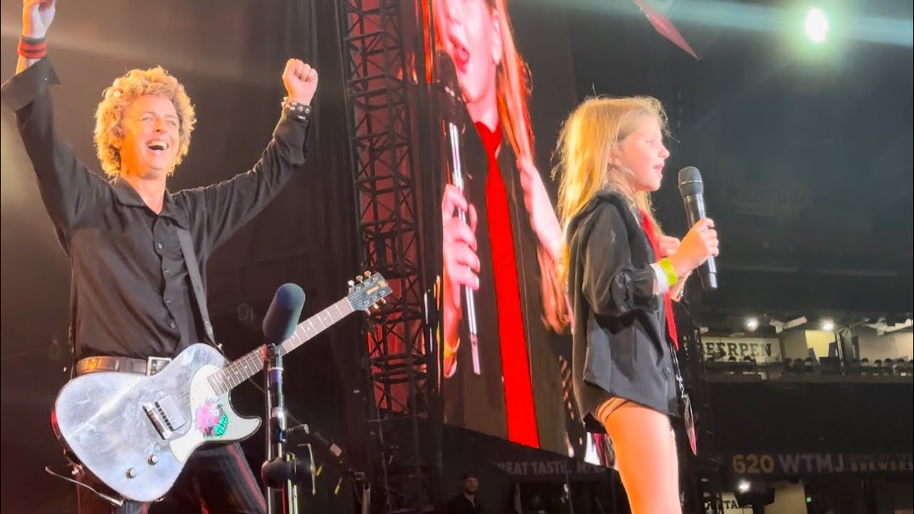 Green Day- The Saviors Tour 2024- Full Set Milwaukee, Wi