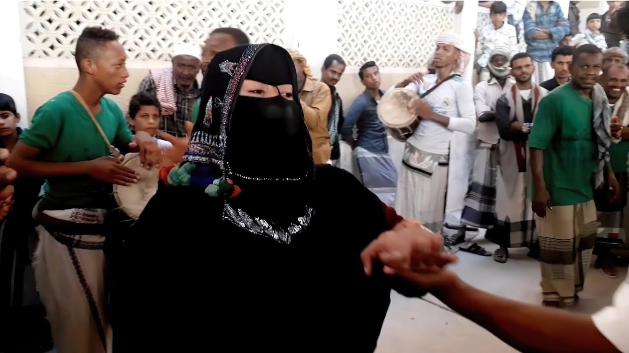 شرح حضرمي مزمار محروس علي