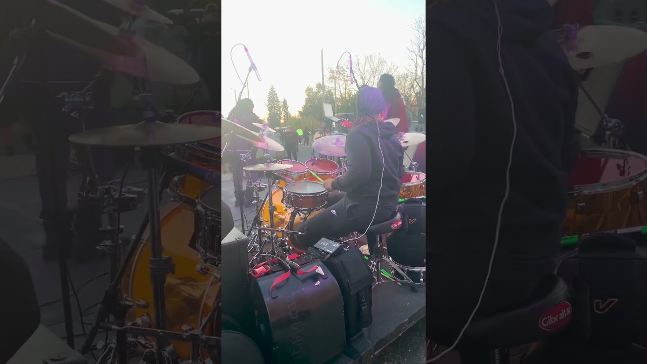 The Williams Singers Soul Saver (Drummer View ) Live in Dayton, Ohio