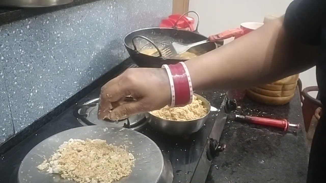 Safed til ke Barfi mave ke sath