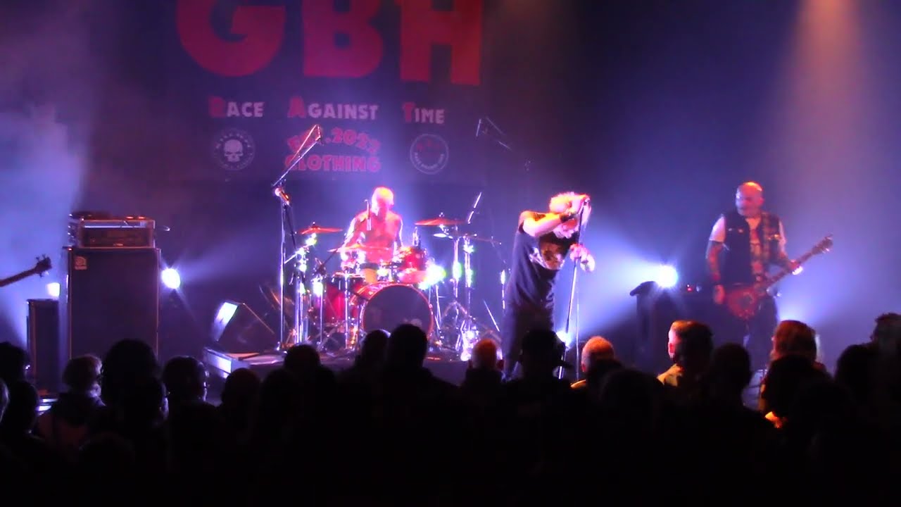 GBH - Momentum (Ultimate Punk Day 08.02.2025 S&eacute;lestat, France @ Les Tanzmatten) [HD]