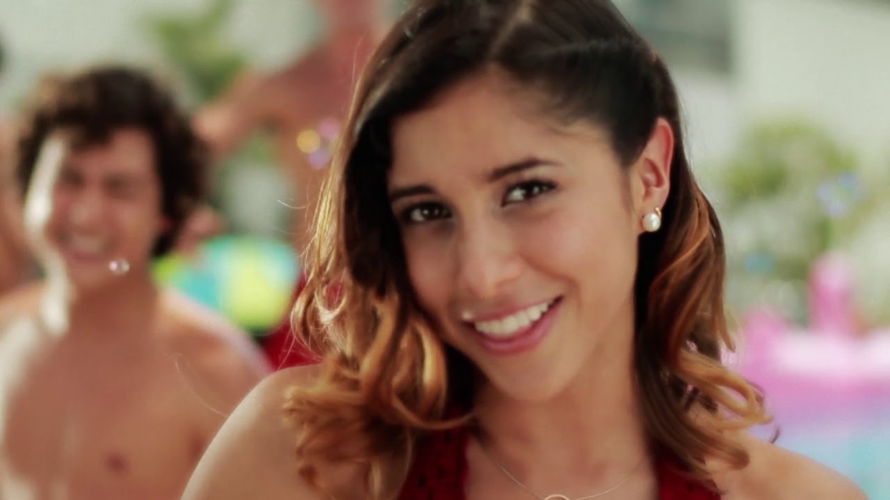 Cumbia Pop: Videoclip Amándote