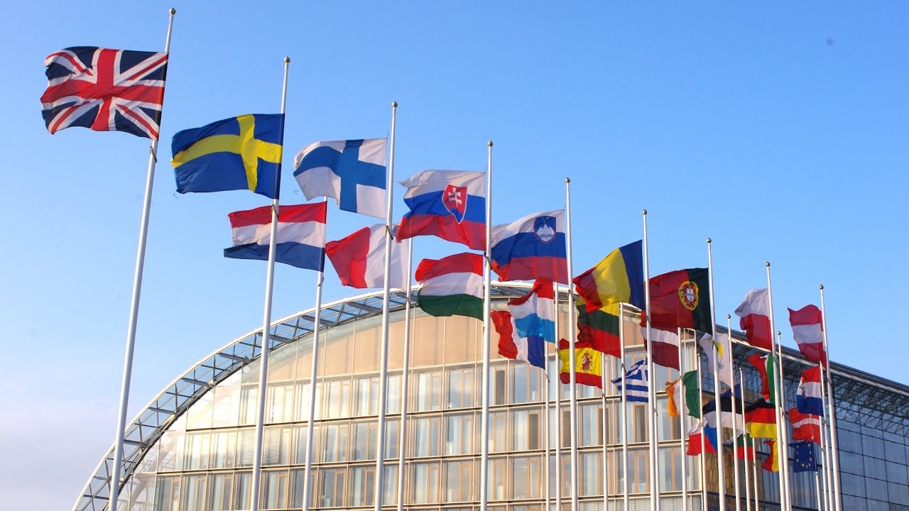 Executive Master in EU Studies - CIFE