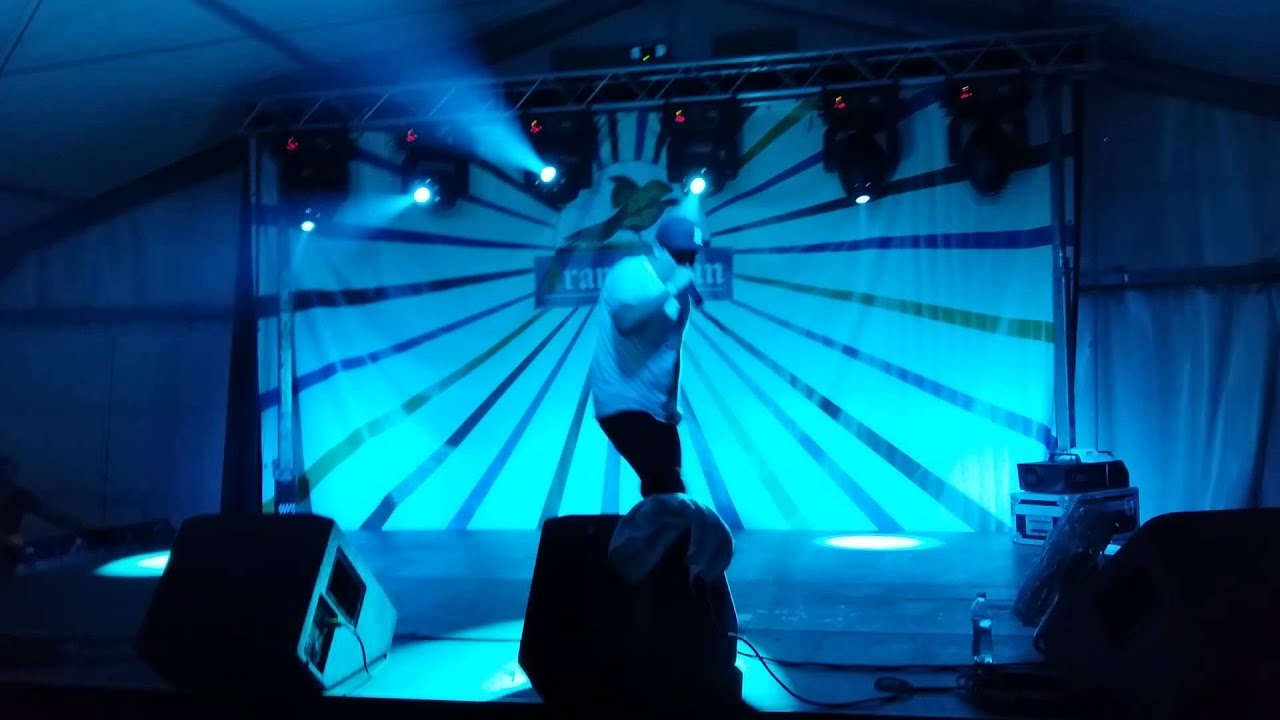 Funktasztikus   Fanyaros, &Eacute;lek &eacute;s virulok live East Fest Mezőt&uacute;r 2015