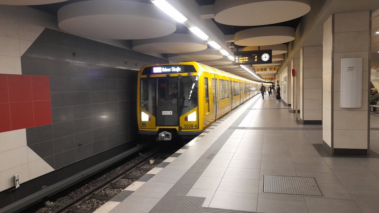 Mitfahrt in der U9 von Leopoldplatz bis Rathaus Steglitz im H01 5038-6