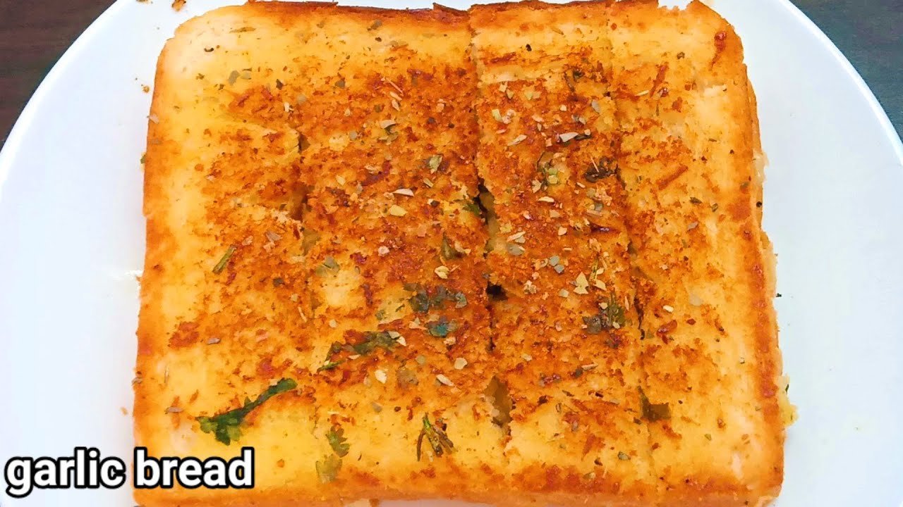 GARLIC BREAD. CHEESY GARLIC BREAD. EASY BREAKFAST.5 MIN SNACKS! R S SAVOURY COUSINE.