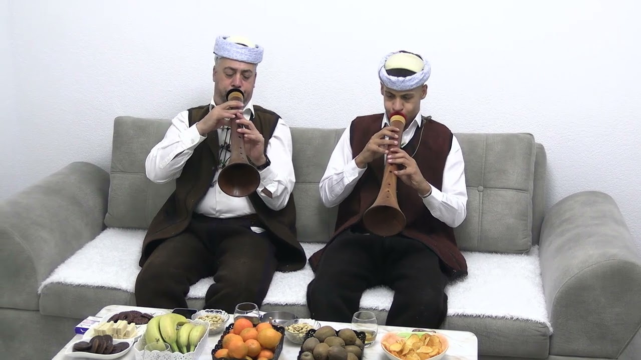 Nibet dhe  valle Elez Kapllani me djemtë