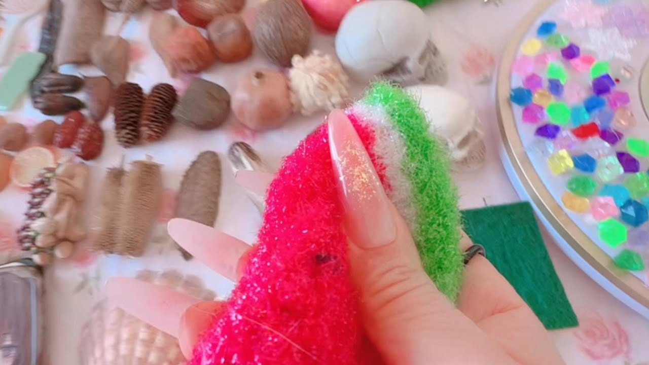 Gentle ASMR | Long Nail Scratching and Tapping to Relax Your Mind