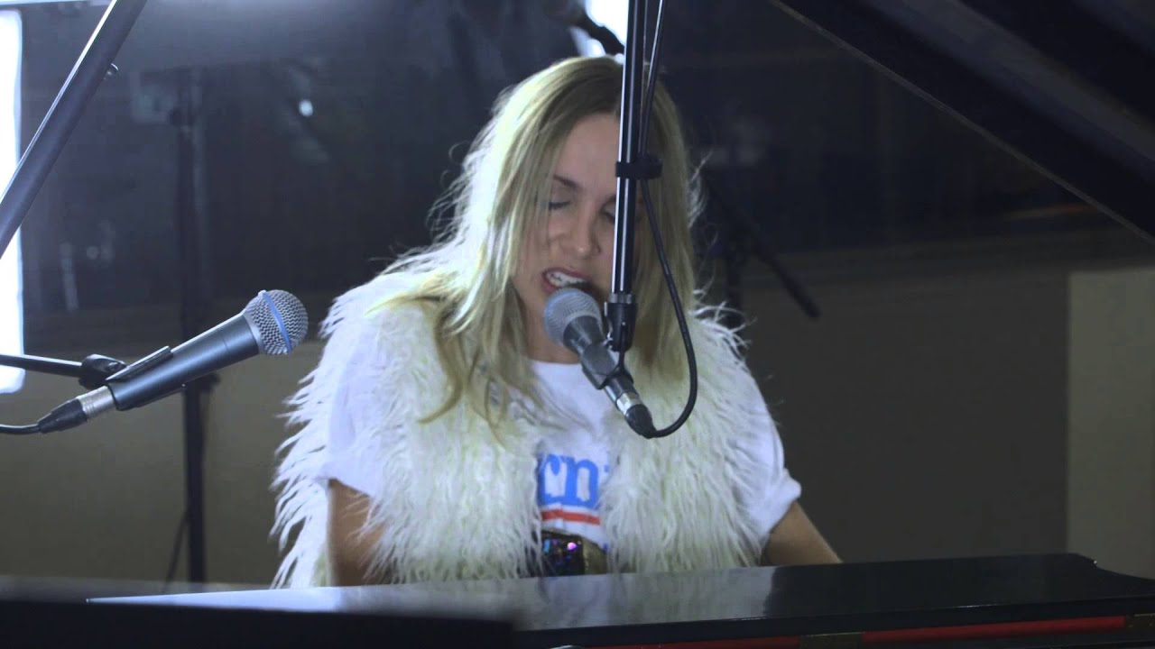 The Mynabirds at OpenAir: 