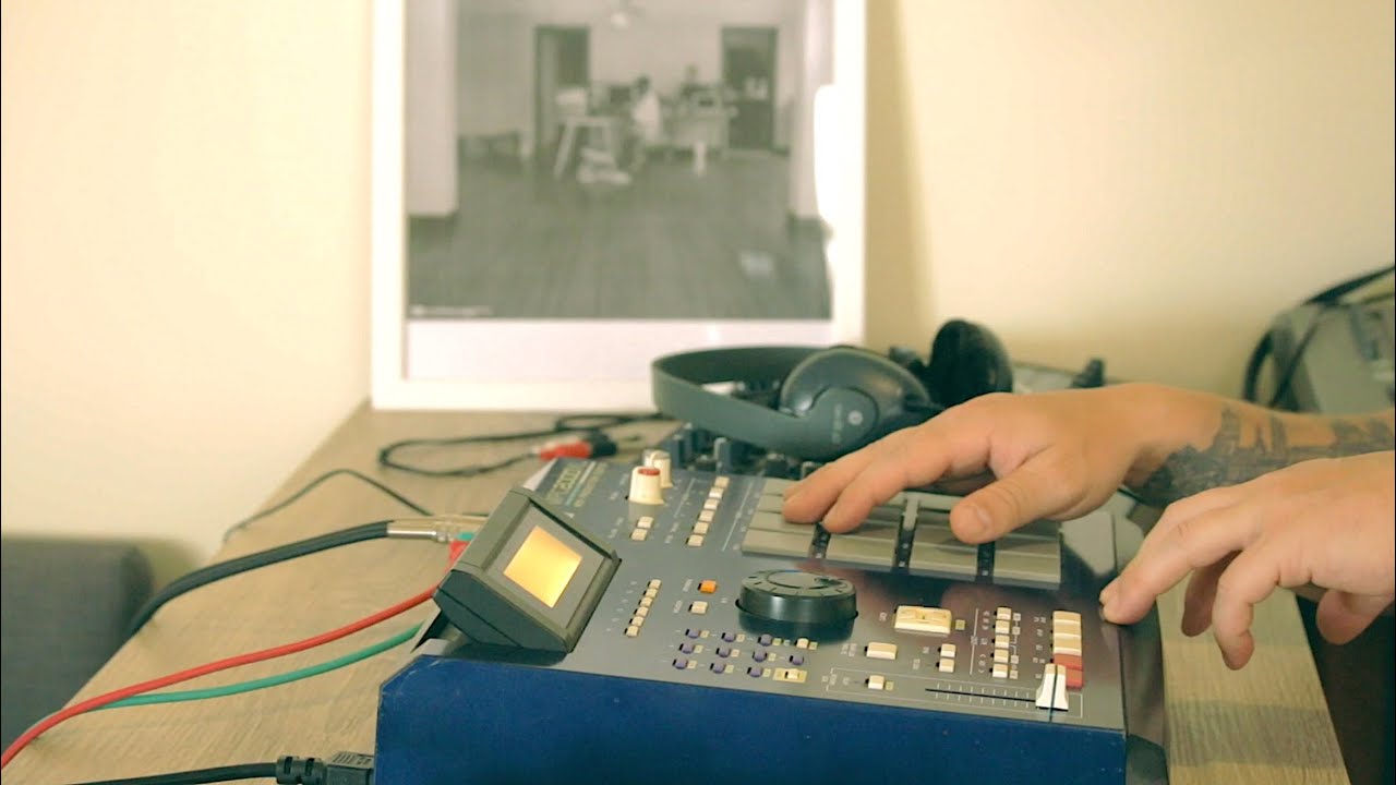 Making a Sampled Beat on the Akai MPC 2000XL