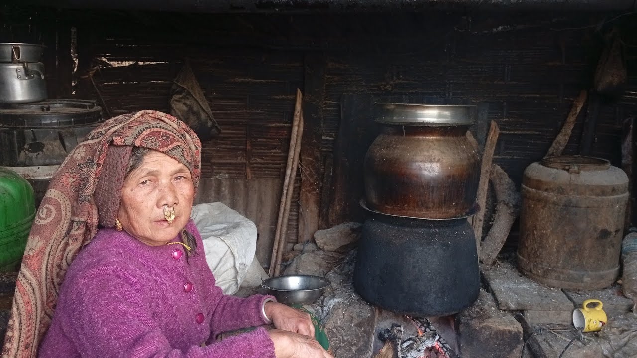 दैनिकि काम माई बिजि भैयाे अाज पनिll🤗
