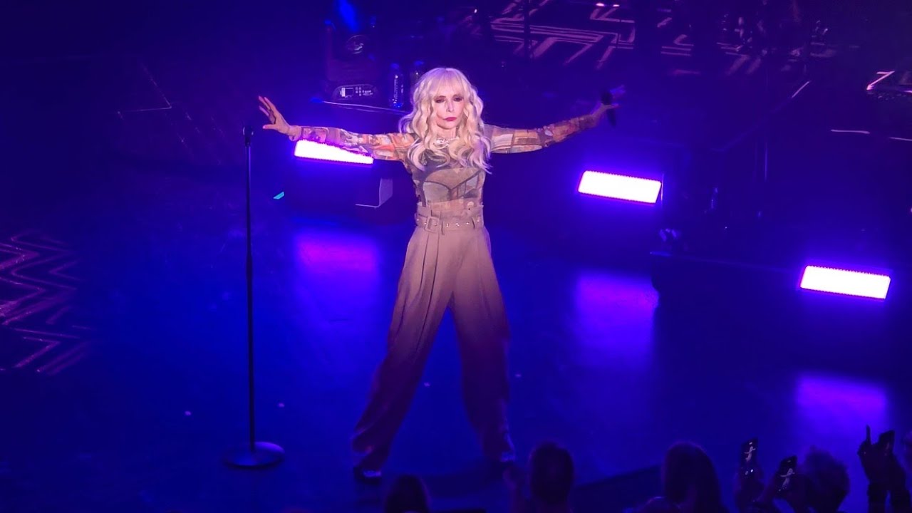 Jeanne Mas - Johnny Johnny, live, Le Trianon, Paris, 2 Mars 2025