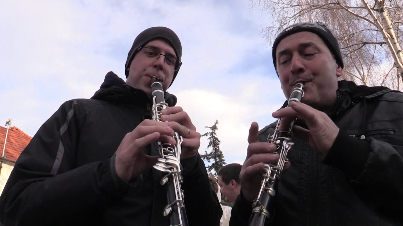 PUTOVÁNÍ ZA FAŠANKEM 2020 NA KOPANICE (Muzikanti  v Březové se hodně snažili)