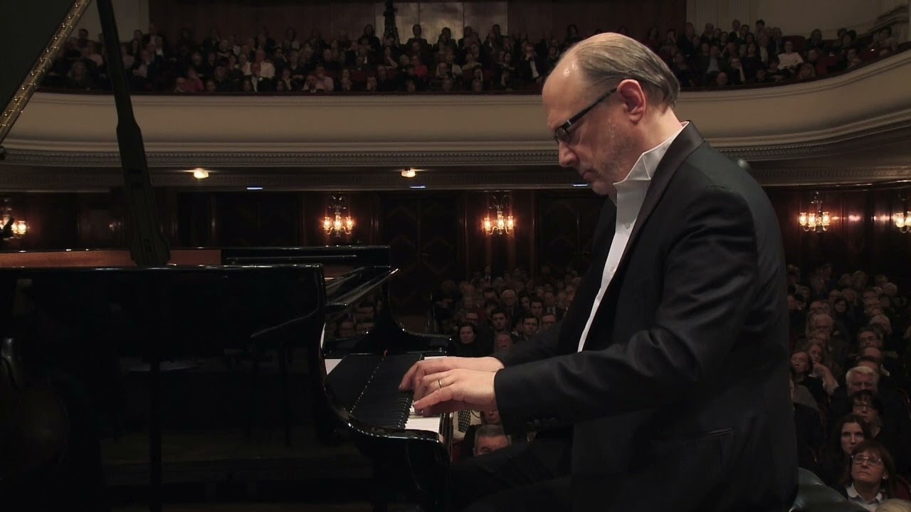 Marc-André Hamelin - Schumann Fantasiestücke, Op.12 - Live 2002