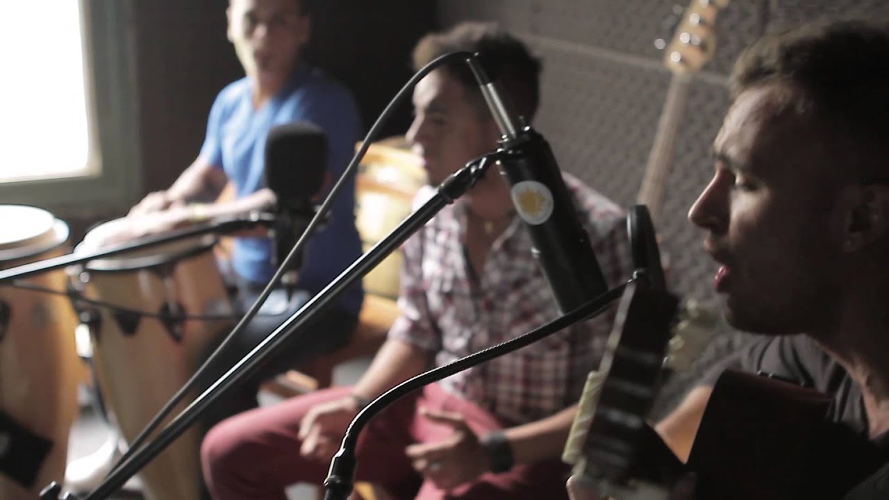 Canción: Se me va la voz y No se olvidar (Alejandro Fernández), interpreta La Fortaleza