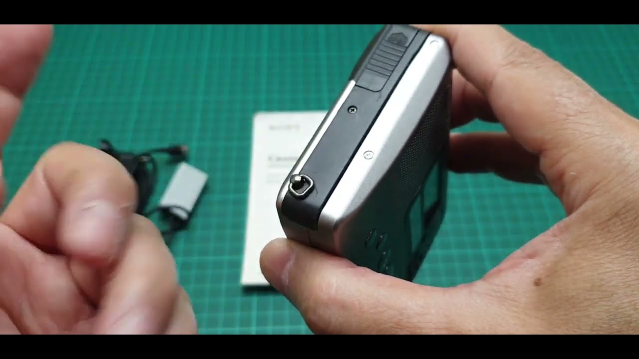 Sony TCM-80V Personal Cassette recorder Walkman review