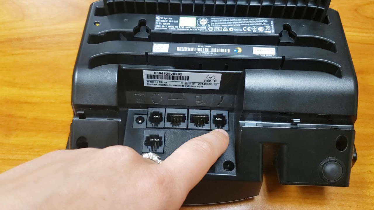 How to set up a polycom vvx400 phone.