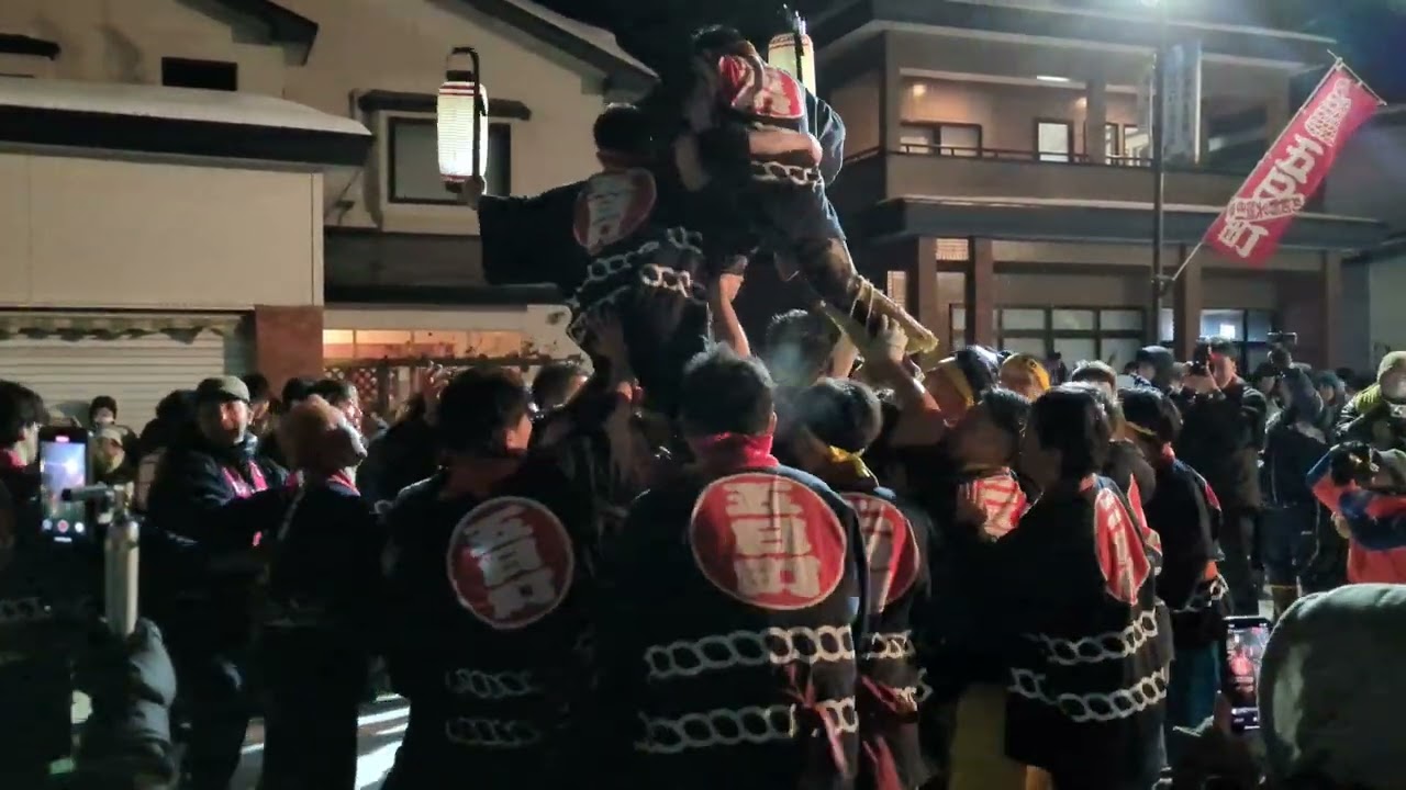 刈和野大綱引き 押し合い 2025.2.10