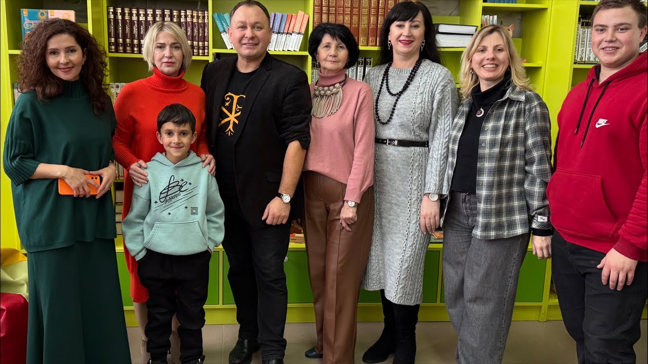 У каналі Олексій Філюк відбувається прямий ефір.