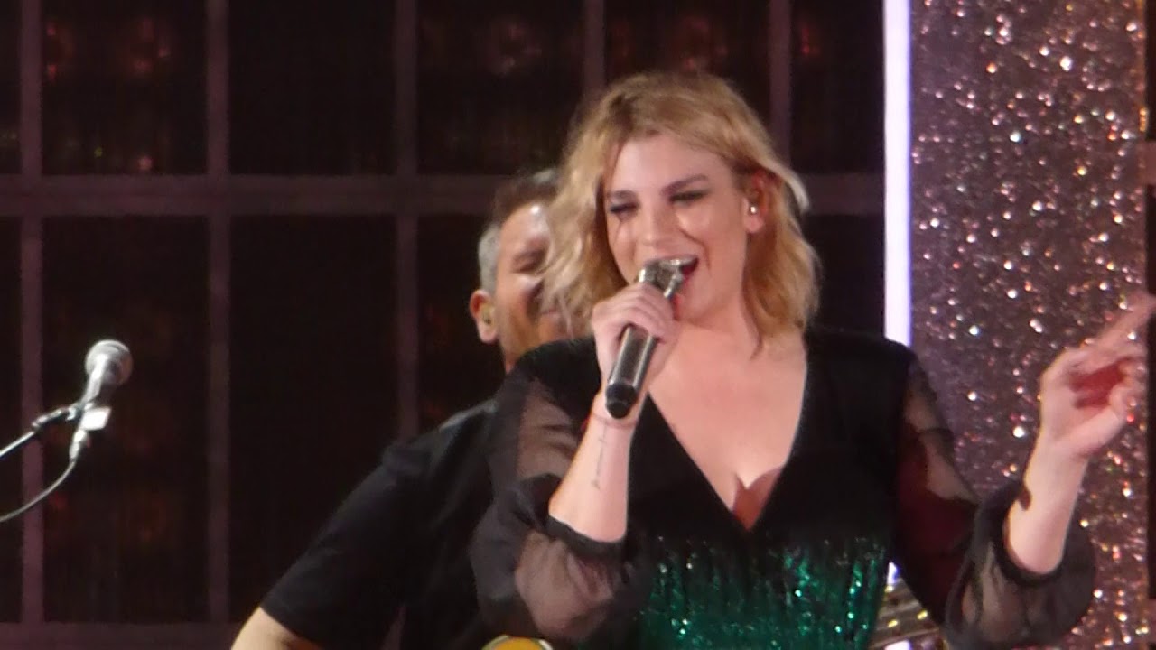 Emma- Mi parli piano -Live Forum Assago Milano 18/5/2018