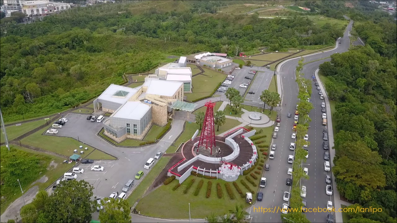 The Grand Old Lady,Canada Hill,Miri
