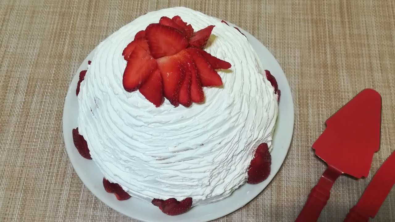 ZUCCOTTO FRAGOLE E PANNA delizioso,senza cottura,veloce,economico,stupisci tutti con questa delizia😉