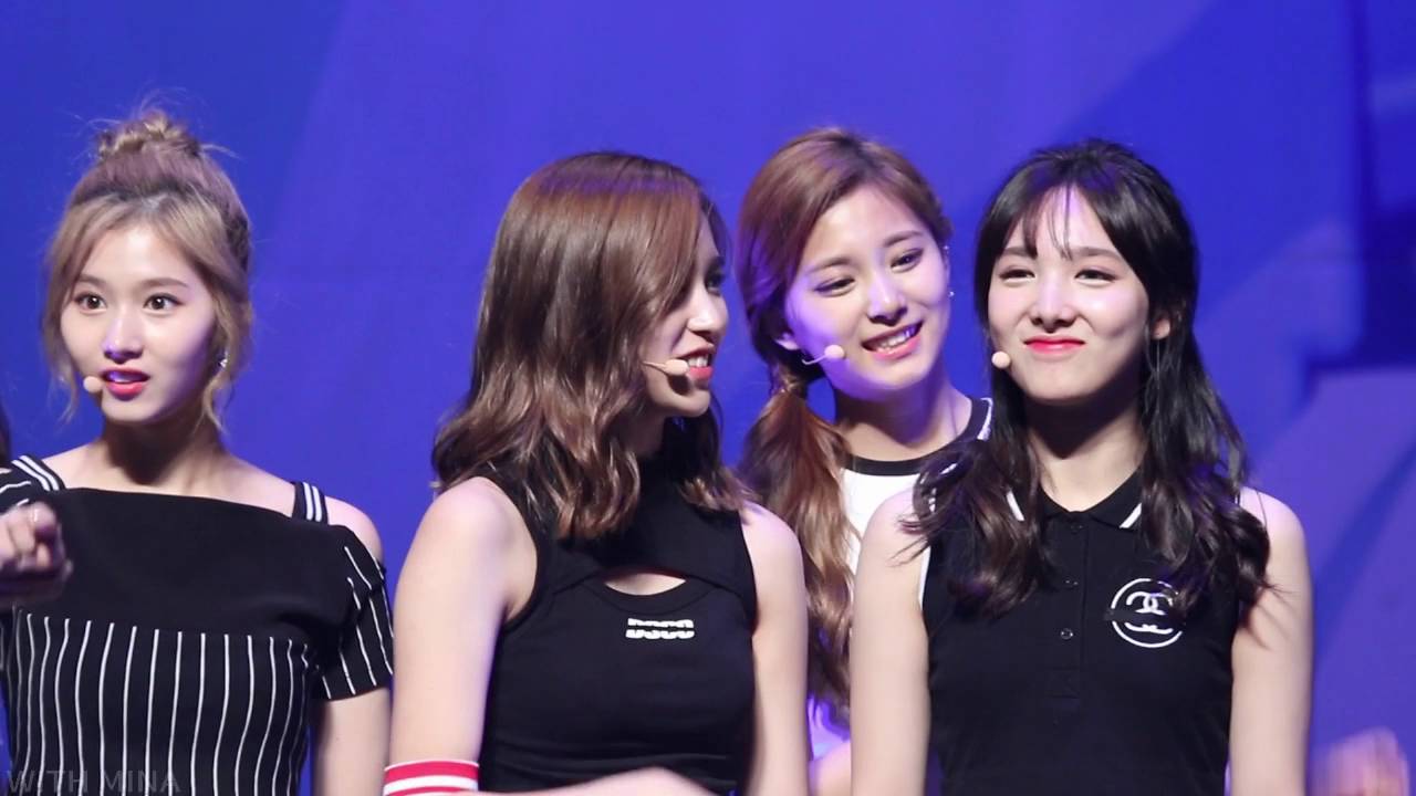 160703 포토카드 팬미팅 - 미나 사나 나연 눈동자 이름쓰기 벌칙