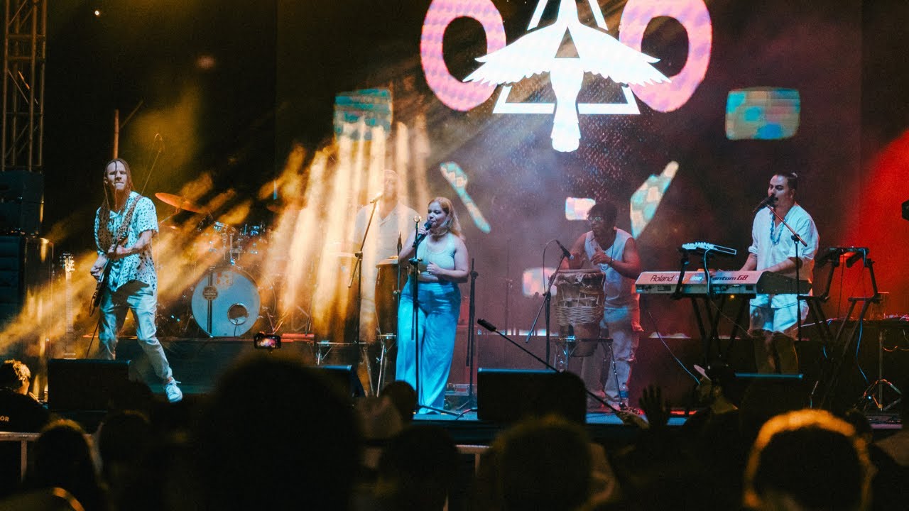 MOWA - Guaquero ft. Anlly Marín (En vivo en la Feria de las Flores, Medellín 2025)