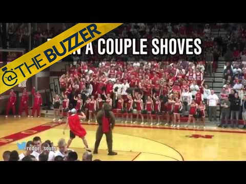 Mascot fight at HS hoops game gets broken up by cops