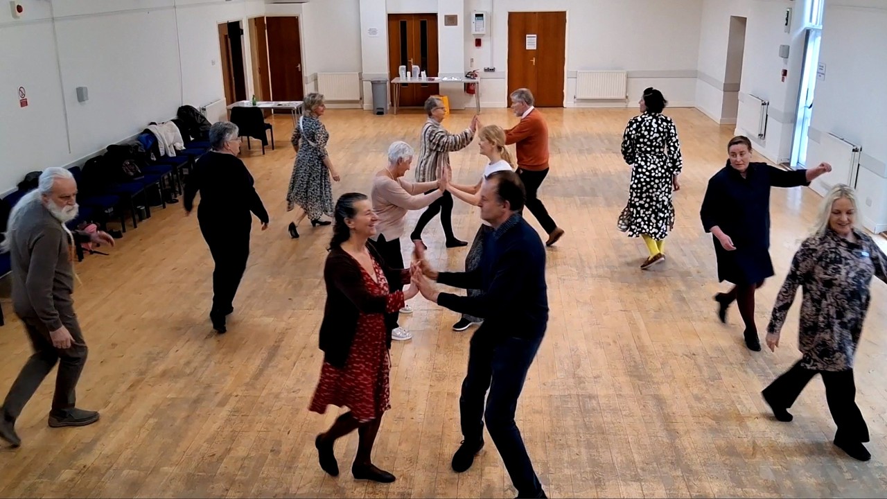 Flirtation Reel - Ricochet Variant - Contra Dance Country Dance