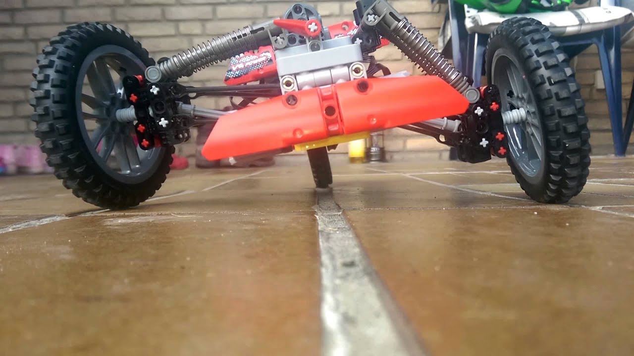 Lego Technic carver / tilting trike a prototype.
