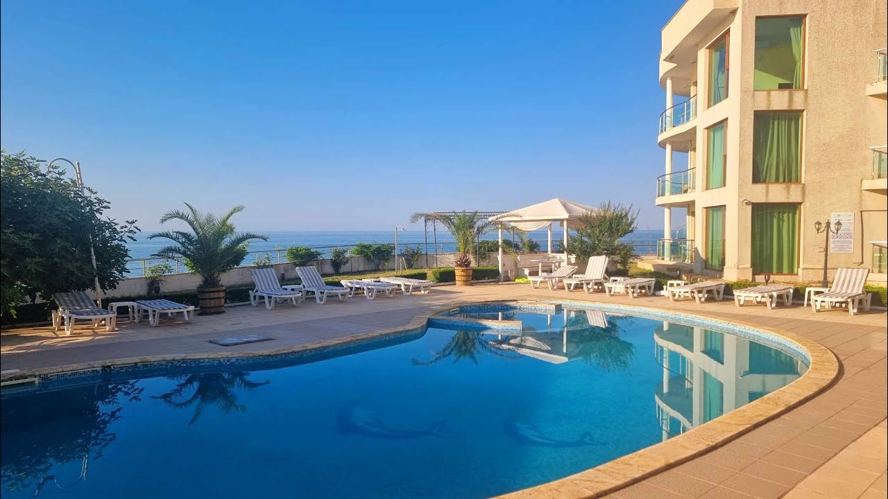Beach front 2 BED apartment, in complex Golf Coast, White Lagoon