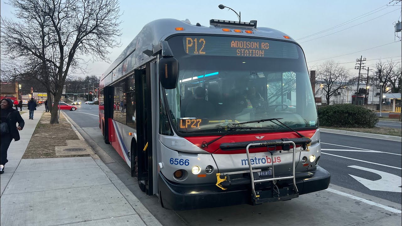 WMATA Metrobus New Flyer 2010 DE40LFA 