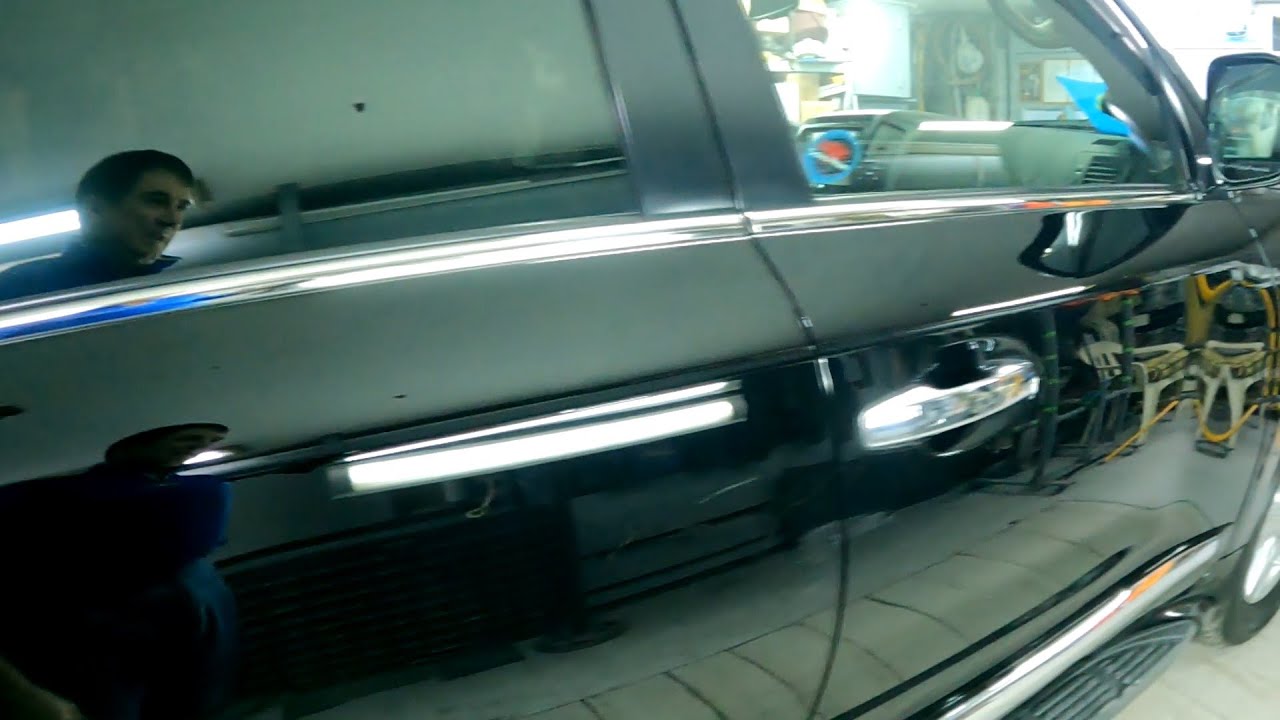 Как разобрать переднюю и заднюю двери автомобиля Toyota Land Cruiser 200.