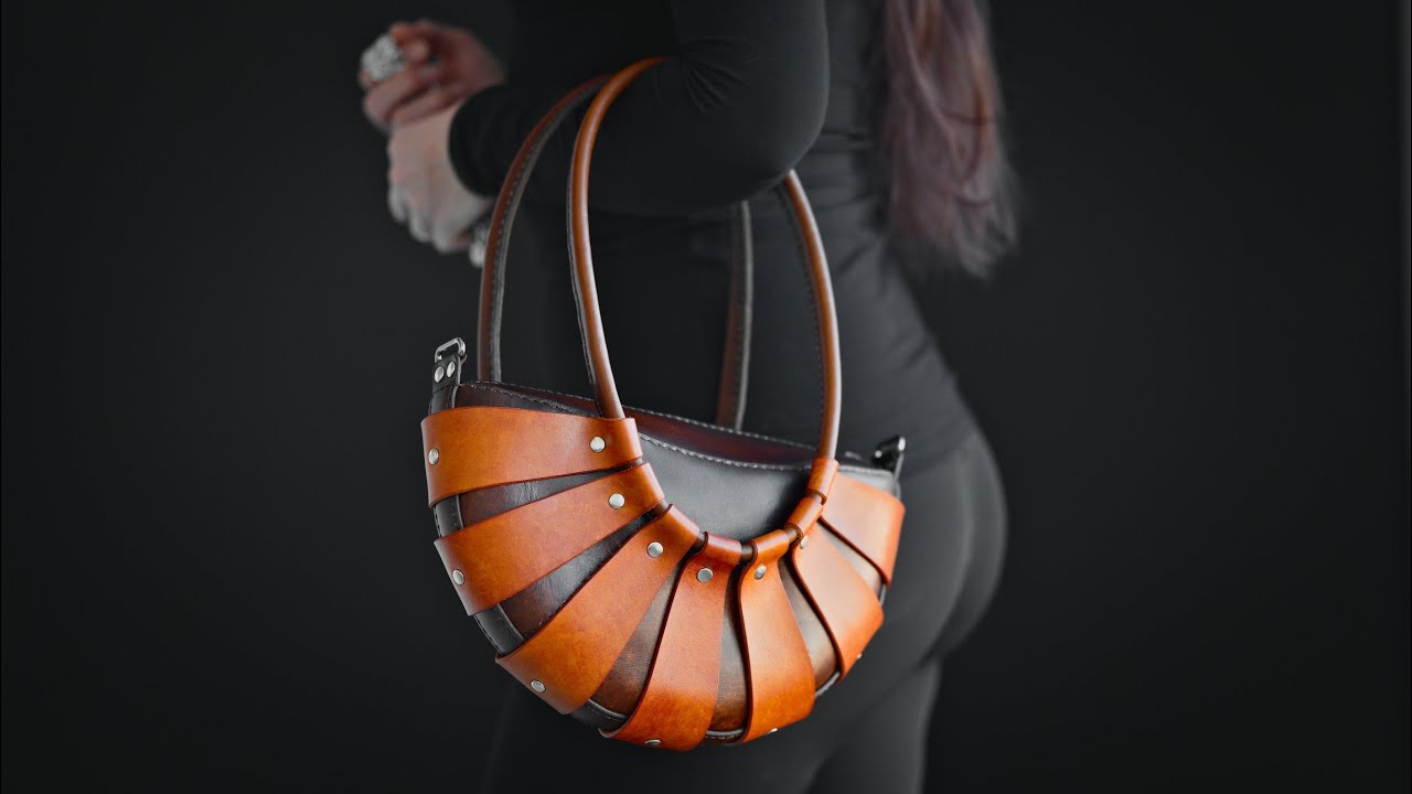 Making the Ophelia leather purse