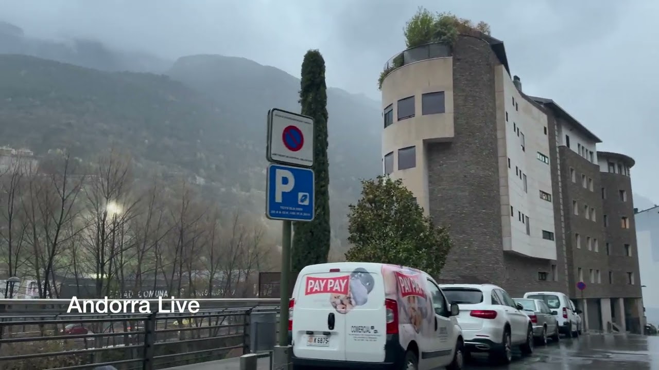🇦🇩 RAIN in SANTA COLOMA, ANDORRA LA VELLA 🌧️ | Walk next to the Comte de Foix Lycée