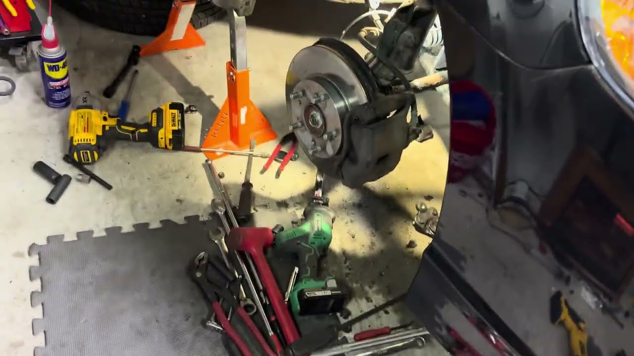 Honda Civic 8 gen control arm | violence is the answer