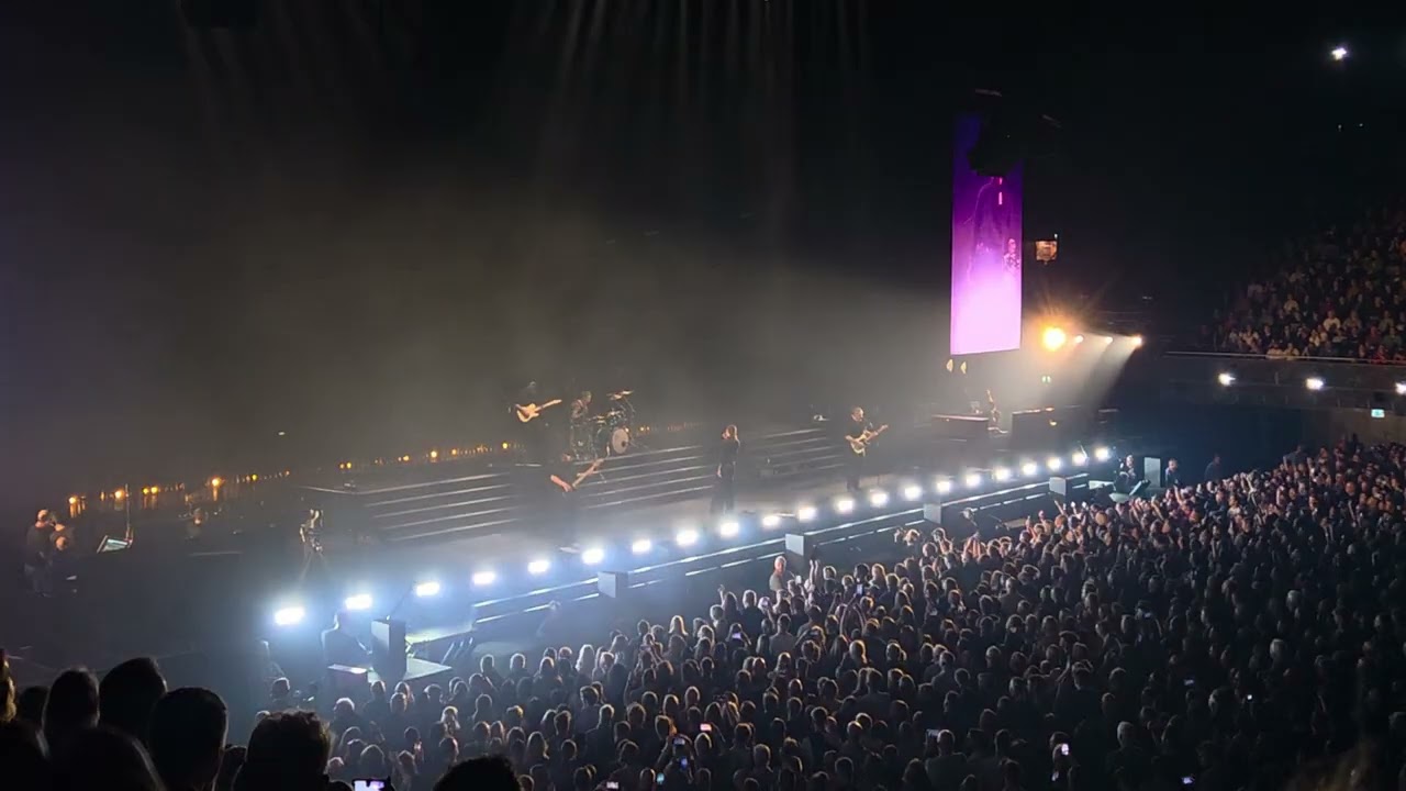 Kensington - War - Ziggo dome 04/12/2025