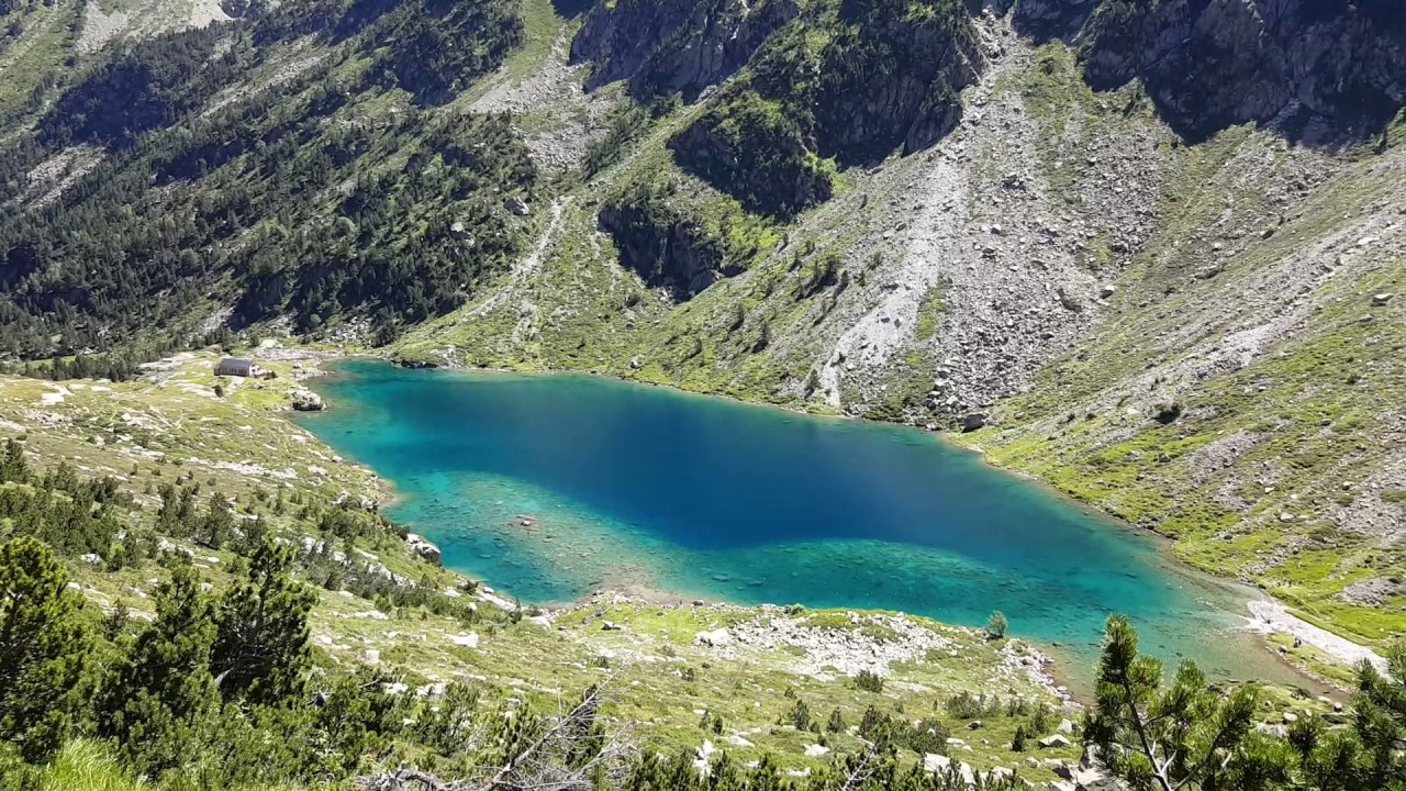Lac et refuge d'Estom