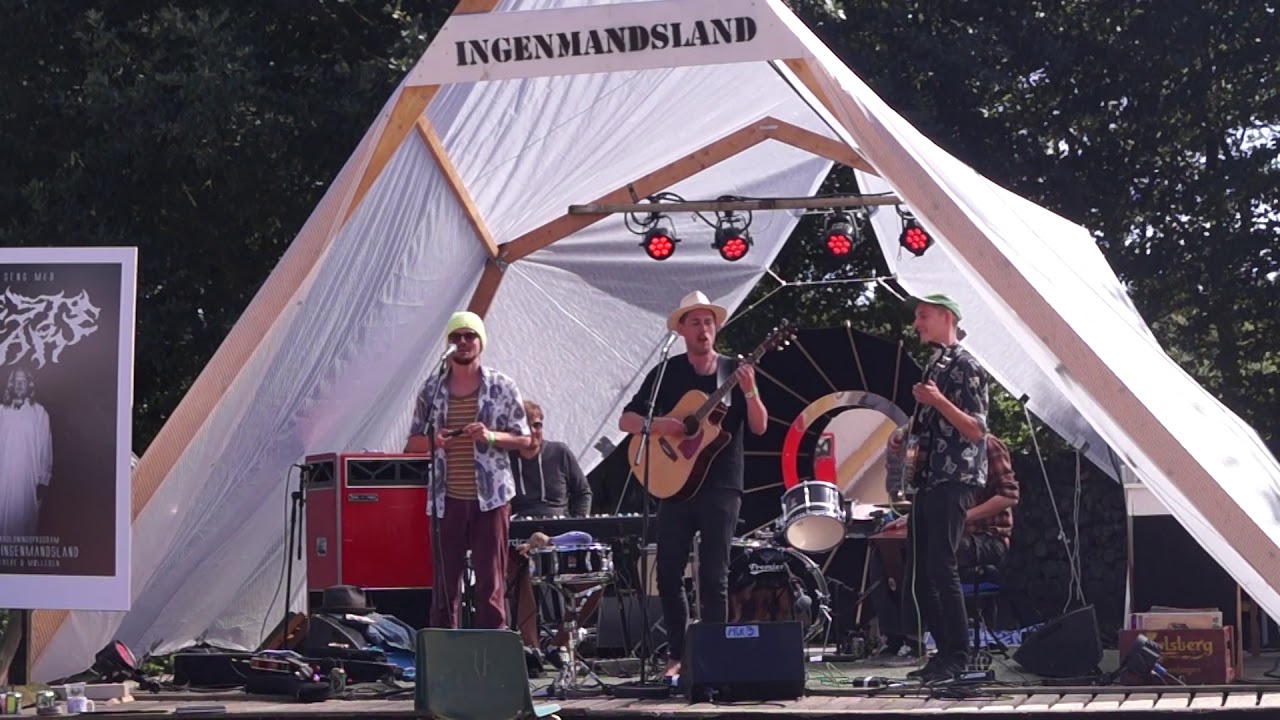 Bonder&oslash;v i Hipsterkl&aelig;r / Laursen / Ingenmandsland 2018