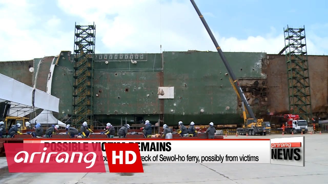 Another bone fragment found inside wreck of Sewol-ho ferry, possibly from victim