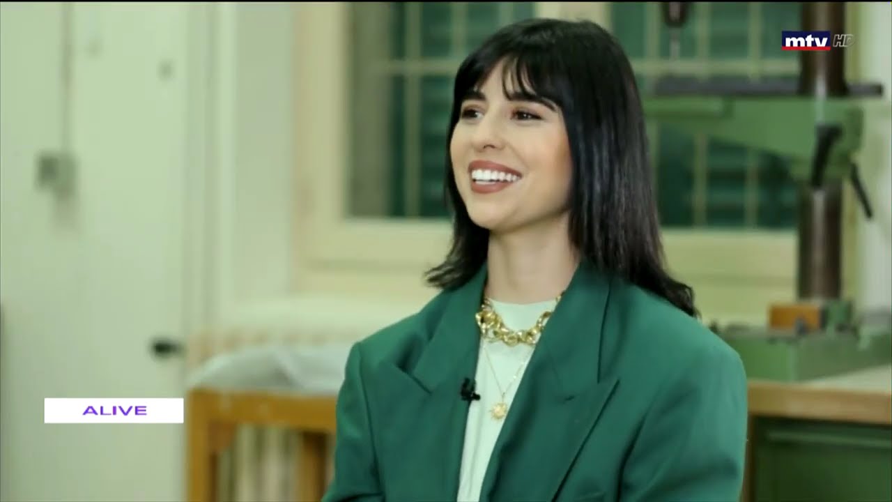 زينة مكّي من المستشفى حيث خضعت لعملية للانحناء في العامود الفقري