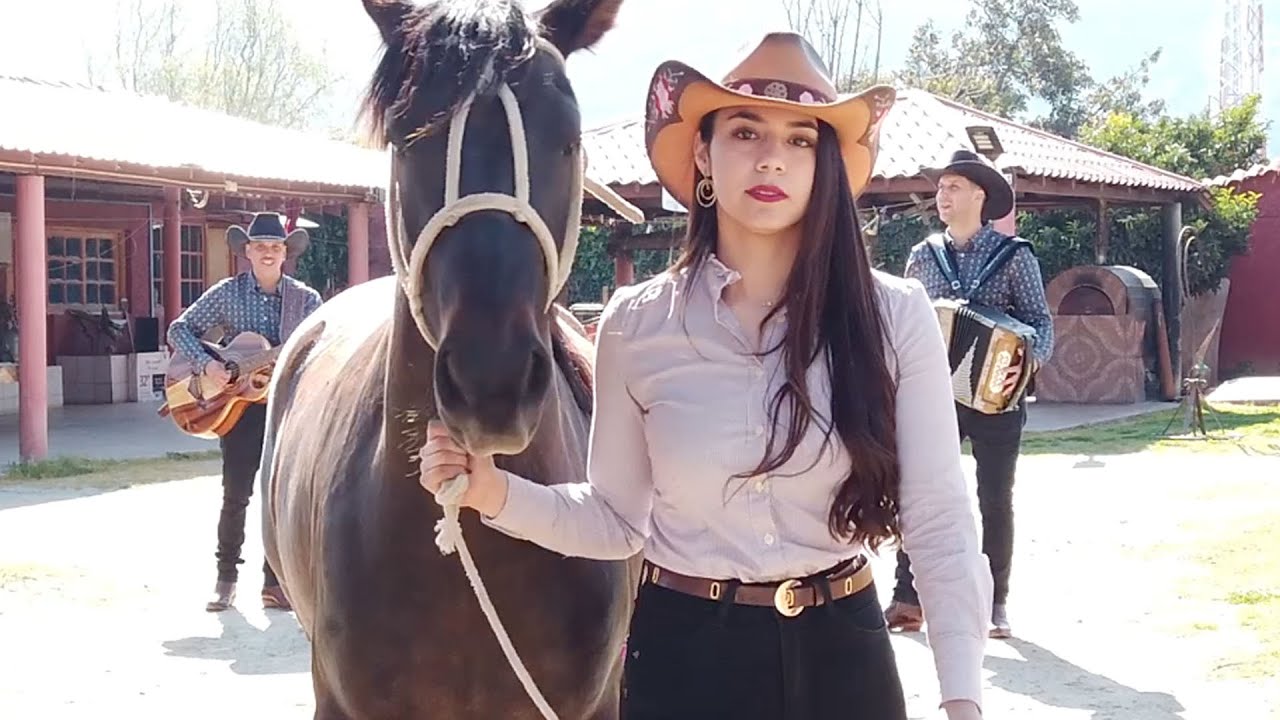 POR LAS CALLES DE CHIHUAHUA - San jerónimo de la sierra (Video Oficial)