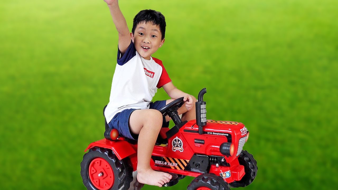 Car Toy Assembly Tractor with Fruit Play Funny Outdoor Playground Activity